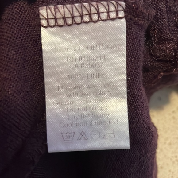 Sheer V neck long sleeve top XS- Joe Jeans - Picture 3 of 3